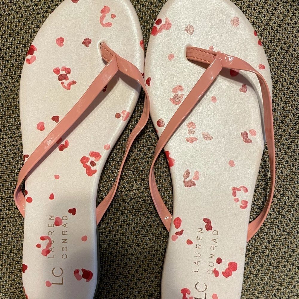 Lauren Conrad Light Pink Flip Flops- Size 6